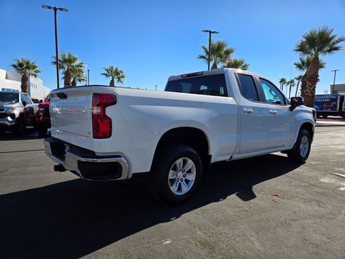 Used 2022 Chevrolet Silverado 1500 LT w/ Protection Package image 6