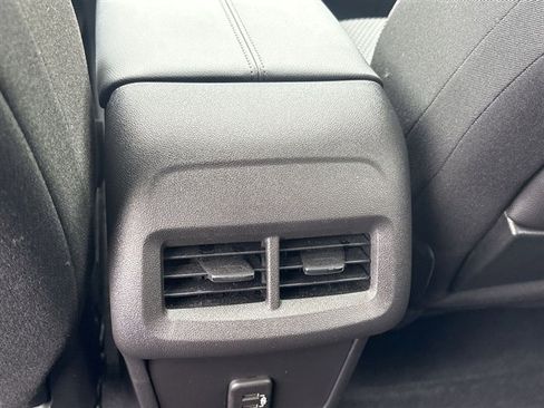 Used 2024 GMC Terrain SLE w/ Driver Convenience Package FWD image 20
