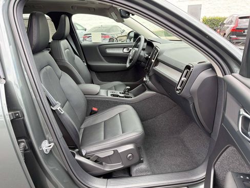 New 2026 Volvo XC40 B5 Core w/ Climate Package AWD/4WD image 20