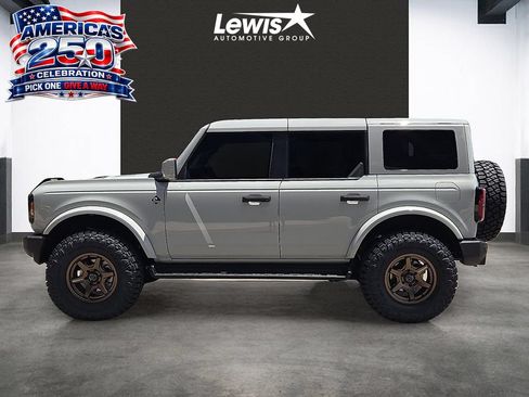New 2026 Ford Bronco Outer Banks AWD/4WD image 2