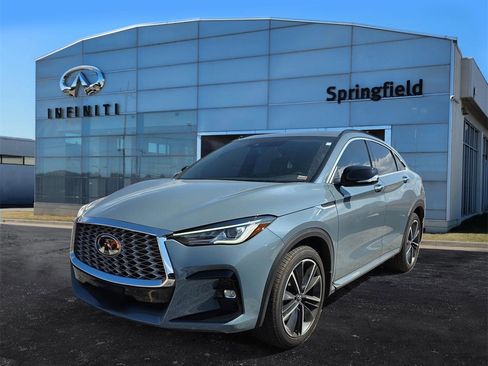 Used 2025 INFINITI QX55 Luxe w/ Cargo Package image 3