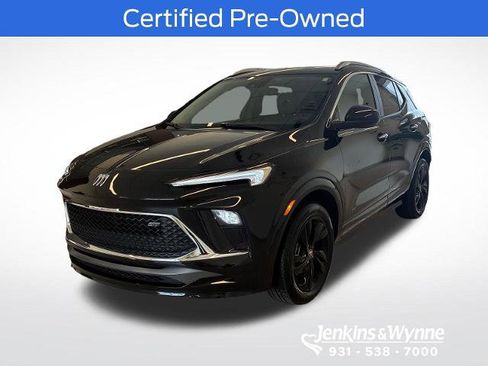 Used 2025 Buick Encore GX Sport Touring FWD image 1