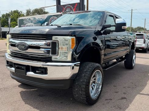 Used 2017 Ford F350 XL AWD/4WD image 2