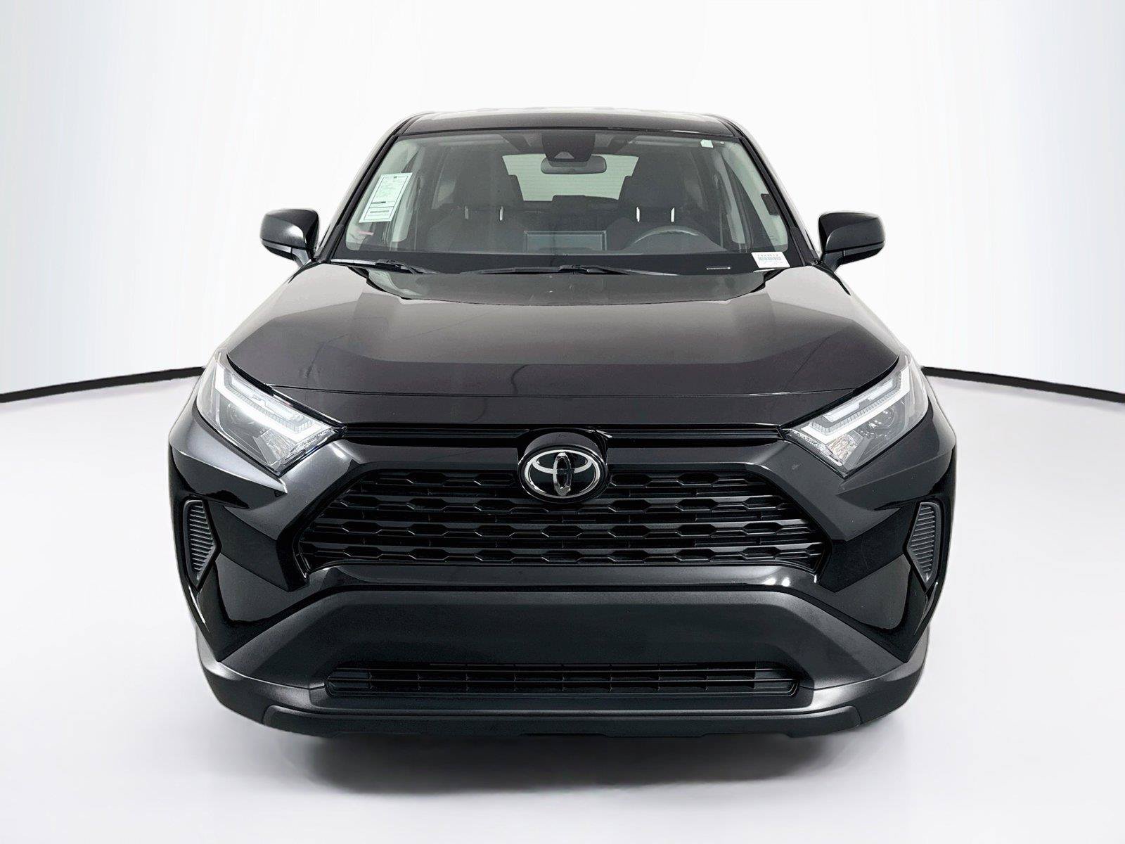 Certified 2025 Toyota RAV4 LE FWD image 7