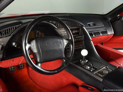 Used 1990 Chevrolet Corvette ZR-1 RWD image 22
