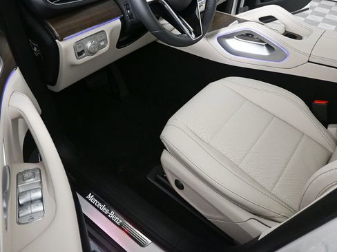 New 2026 Mercedes-Benz GLE 450 4MATIC image 7