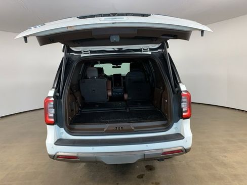 Used 2023 Ford Expedition King Ranch image 14