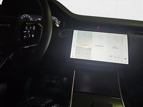 New 2026 Land Rover Range Rover Evoque S image 23