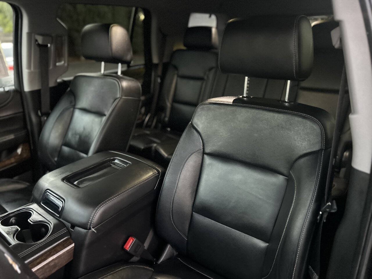 Used 2020 Chevrolet Tahoe LT RWD image 15