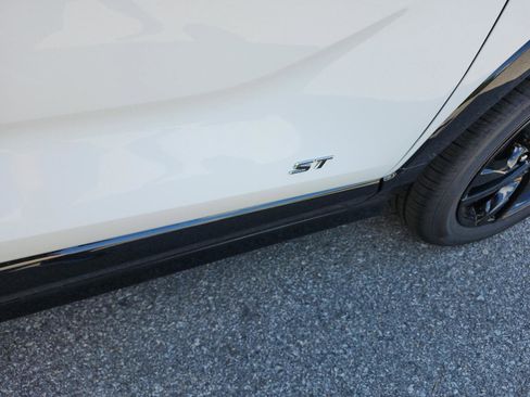 New 2026 Buick Encore GX Sport Touring w/ Comfort Package image 6