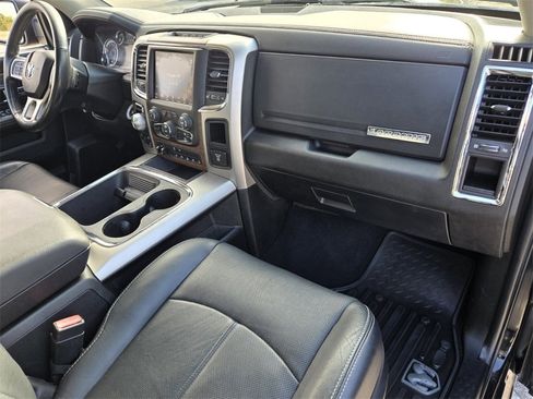 Used 2019 RAM 1500 Laramie w/ Convenience Group image 17