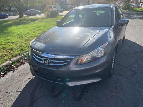 Used 2011 Honda Accord LX-P image 8