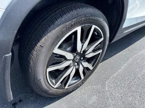 Used 2022 Honda Pilot Elite image 12