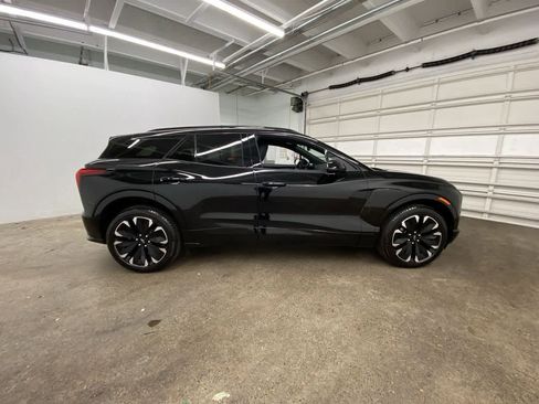 Used 2024 Chevrolet Blazer EV RS image 7