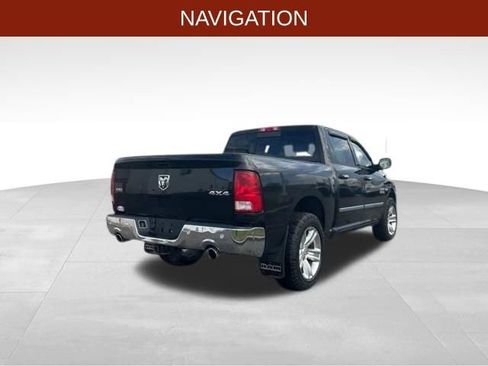 Used 2017 RAM 1500 Classic SLT w/ SLT Plus D￩cor Group AWD/4WD image 7