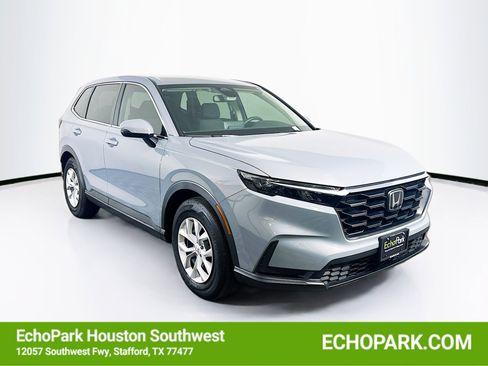 Used 2026 Honda CR-V LX image 1