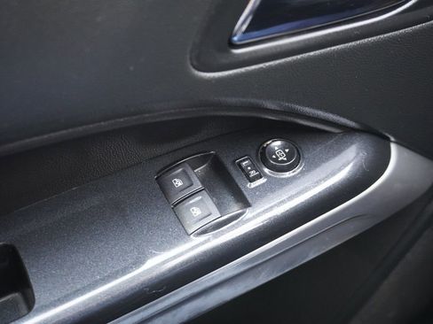 Used 2022 Chevrolet Colorado LT w/ Fleet Safety Package image 25