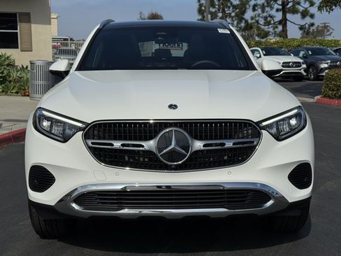 Used 2026 Mercedes-Benz GLC 300 4MATIC image 3