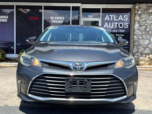 Used 2016 Toyota Avalon XLE FWD image 3