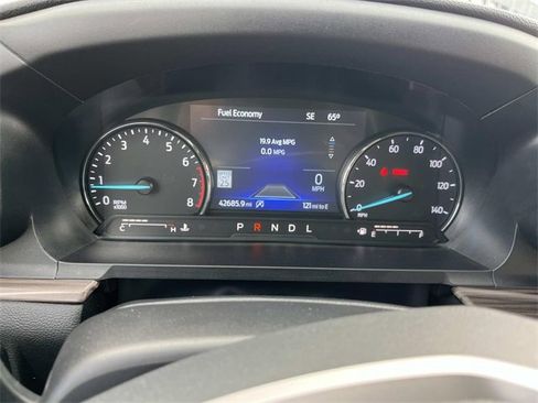 Used 2024 Ford Explorer Limited image 39