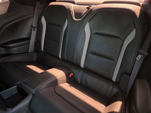 Used 2023 Chevrolet Camaro LT RWD image 15