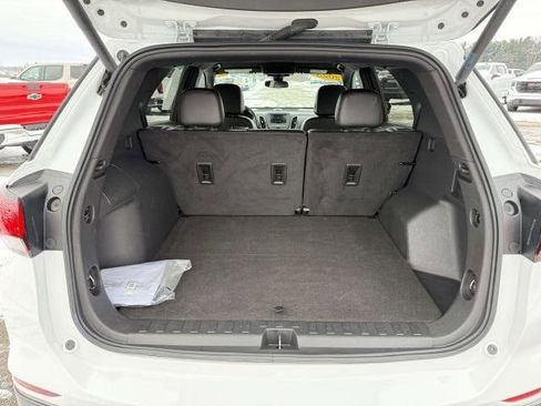 Used 2023 Chevrolet Equinox RS image 8
