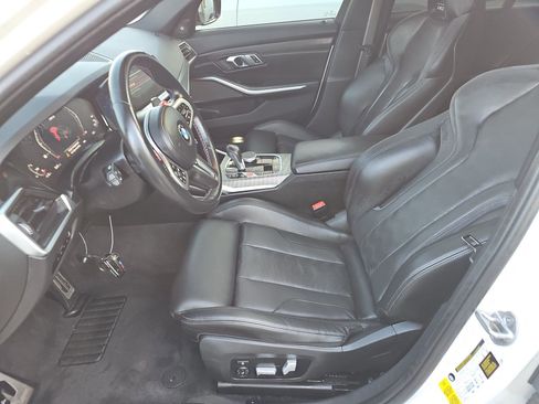 Used 2022 BMW M3 Competition w/ M Carbon Exterior Package image 8