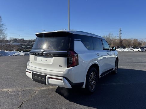 Used 2025 Nissan Armada SL w/ Captain's Chari Seat Package image 7