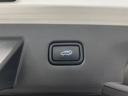 Used 2022 Hyundai Tucson SEL image 16