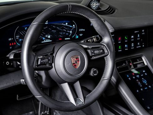 Certified 2025 Porsche Taycan image 18