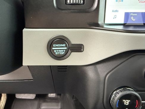 Used 2021 Ford Bronco Badlands image 18