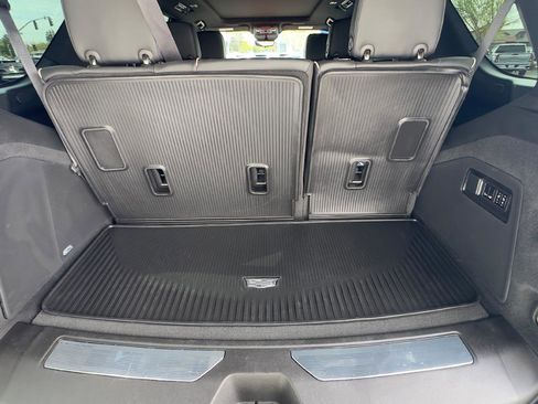 Certified 2023 Cadillac Escalade Premium Luxury w/ LPO, Radiant Package image 6