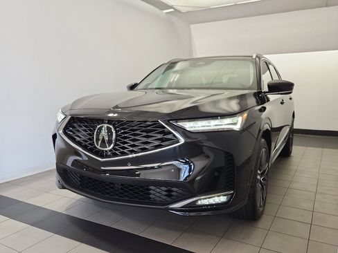 New 2026 Acura MDX SH-AWD w/ Advance Package image 2