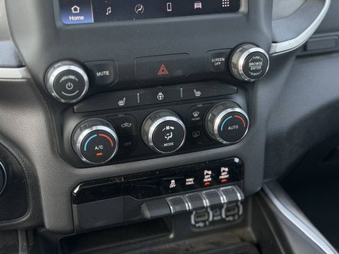 Used 2023 RAM 1500 Big Horn AWD/4WD image 21