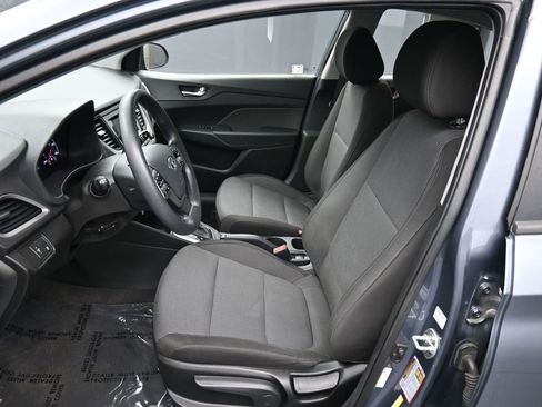 Used 2019 Hyundai Accent SE image 18