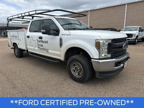 Used 2019 Ford F250 XL w/ Power Equipment Group AWD/4WD image 1