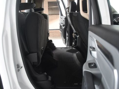 Used 2020 RAM 1500 Big Horn AWD/4WD image 38