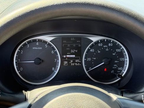 Certified 2024 Nissan Kicks S FWD image 15