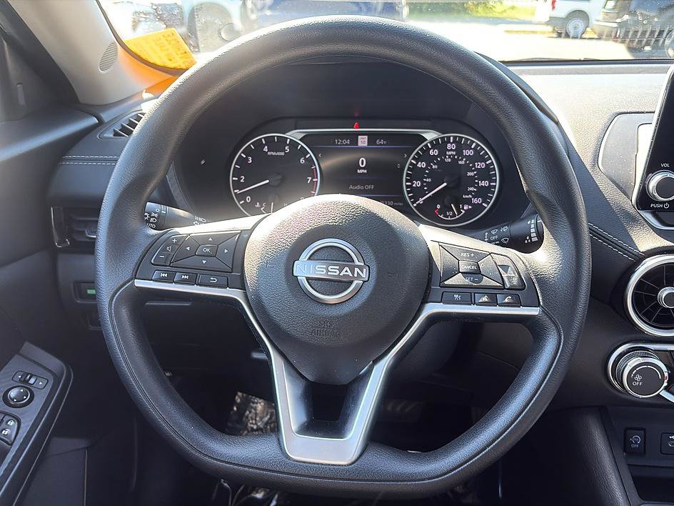 Certified 2025 Nissan Sentra SV FWD image 30