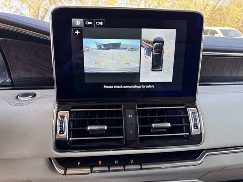 Certified 2019 Lincoln Navigator Reserve w/ Cargo Package image 25