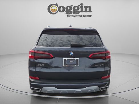 Used 2019 BMW X5 xDrive50i w/ Parking Assistance Package image 5