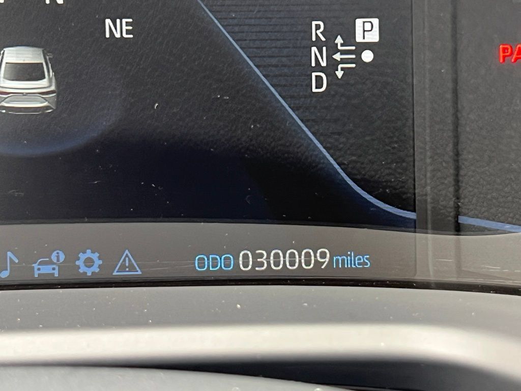 Certified 2022 Toyota Mirai w/ Advanced Technology Package RWD image 37