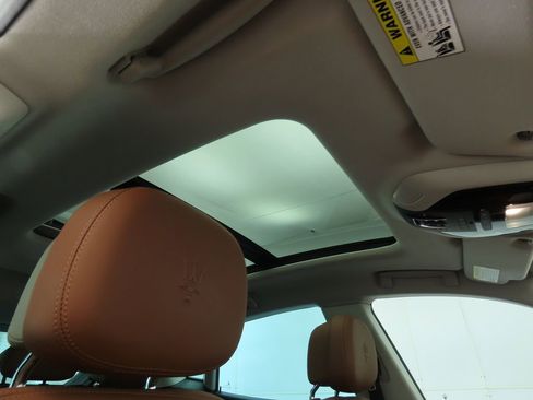 Used 2022 Maserati Levante Modena image 17