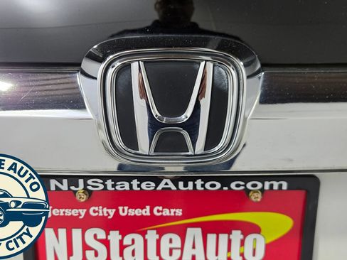 Used 2016 Honda CR-V Touring image 32