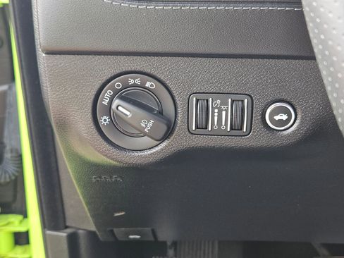 Used 2023 Dodge Charger GT w/ Plus Group image 16