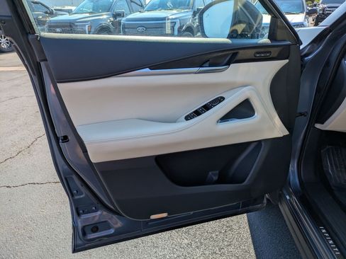 Used 2023 INFINITI QX60 Sensory AWD/4WD image 12