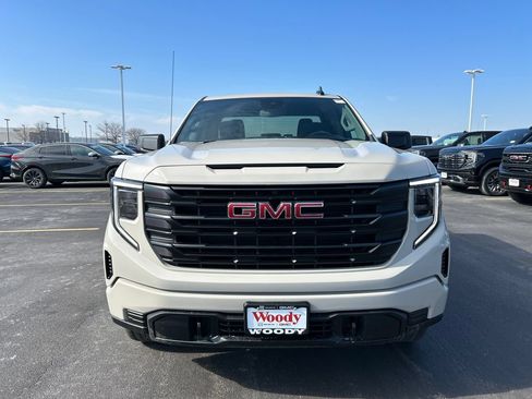 New 2026 GMC Sierra 1500 Pro w/ Graphite Edition AWD/4WD image 3