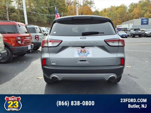 Certified 2022 Ford Escape SE image 6