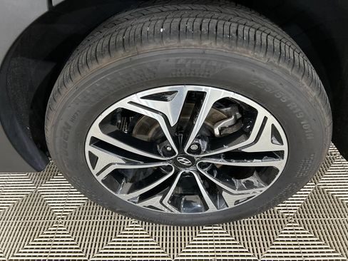 Used 2020 Hyundai Santa Fe Limited w/ Cargo Package FWD image 10