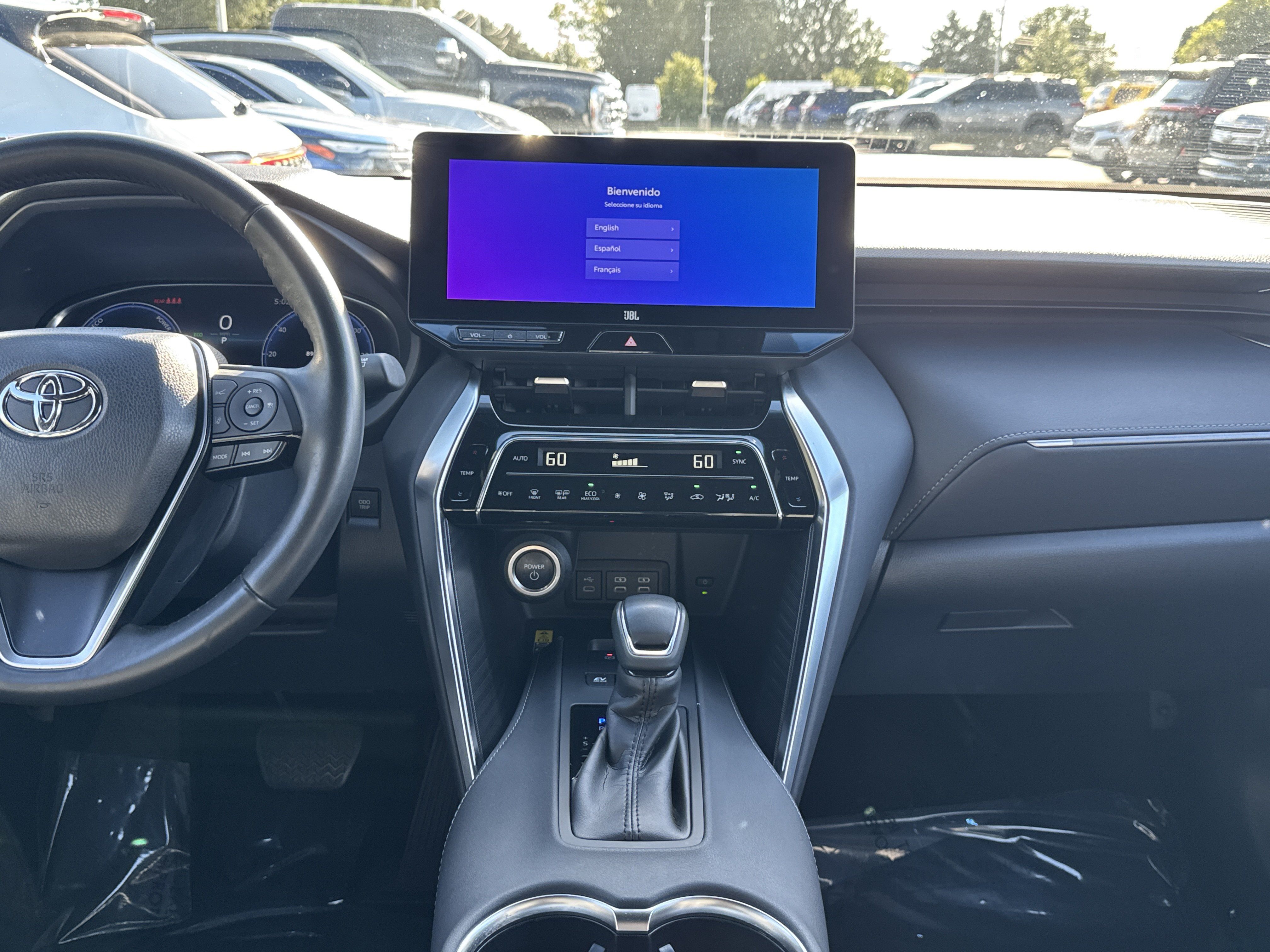 Used 2023 Toyota Venza Limited AWD/4WD image 12